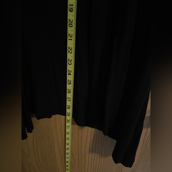 Apt. 9 Classic Black Cardigan with Ruched Short Sleeves - Picture 7 of 7